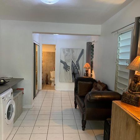 Orient Bay Villa Rentals St Martin Стая снимка